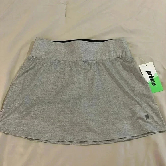 Prince Dresses & Skirts - NWT Women’s Prince tennis / pickle ball knit skort lt heather grey size XS-XL